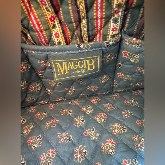 Maggi B Vintage Quilted Paisley Shoulder Bag - Picture 11 of 11